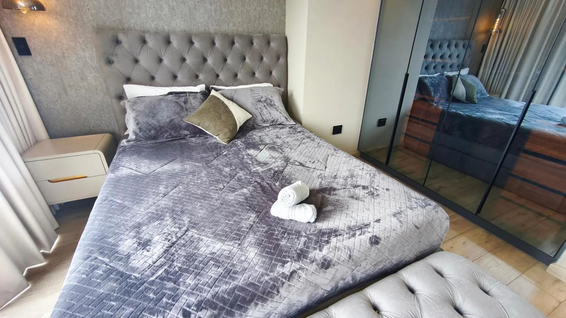 كويتو Suites & Apartments Coliving Ecuador Luxury Xoe شقة فندقية