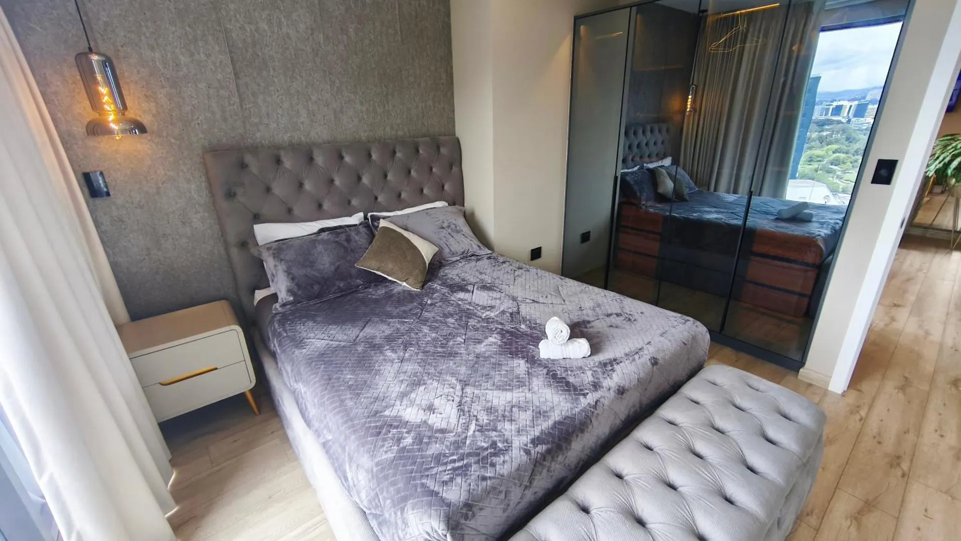 كويتو Suites & Apartments Coliving Ecuador Luxury Xoe