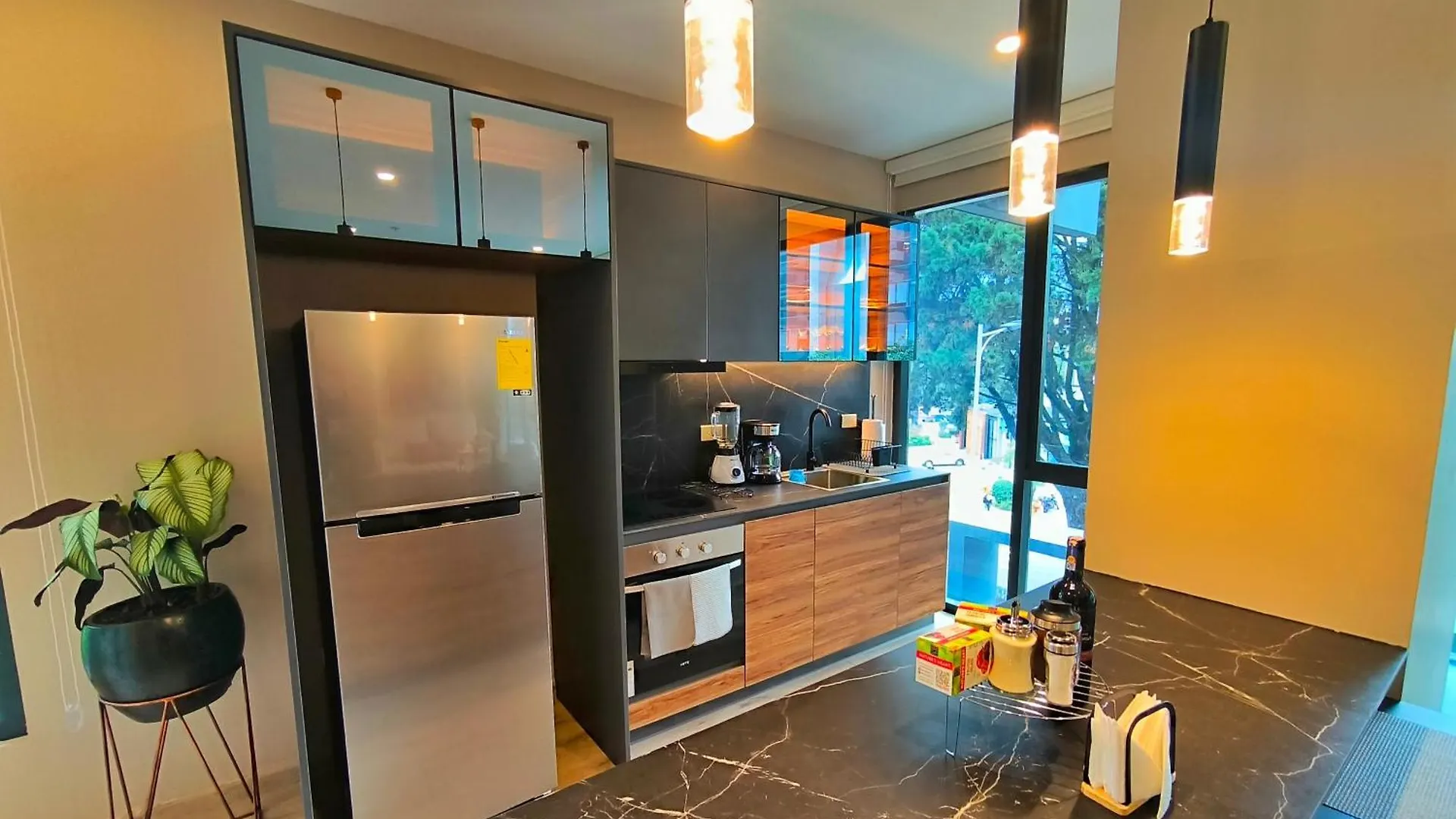 كويتو Suites & Apartments Coliving Ecuador Luxury Xoe
