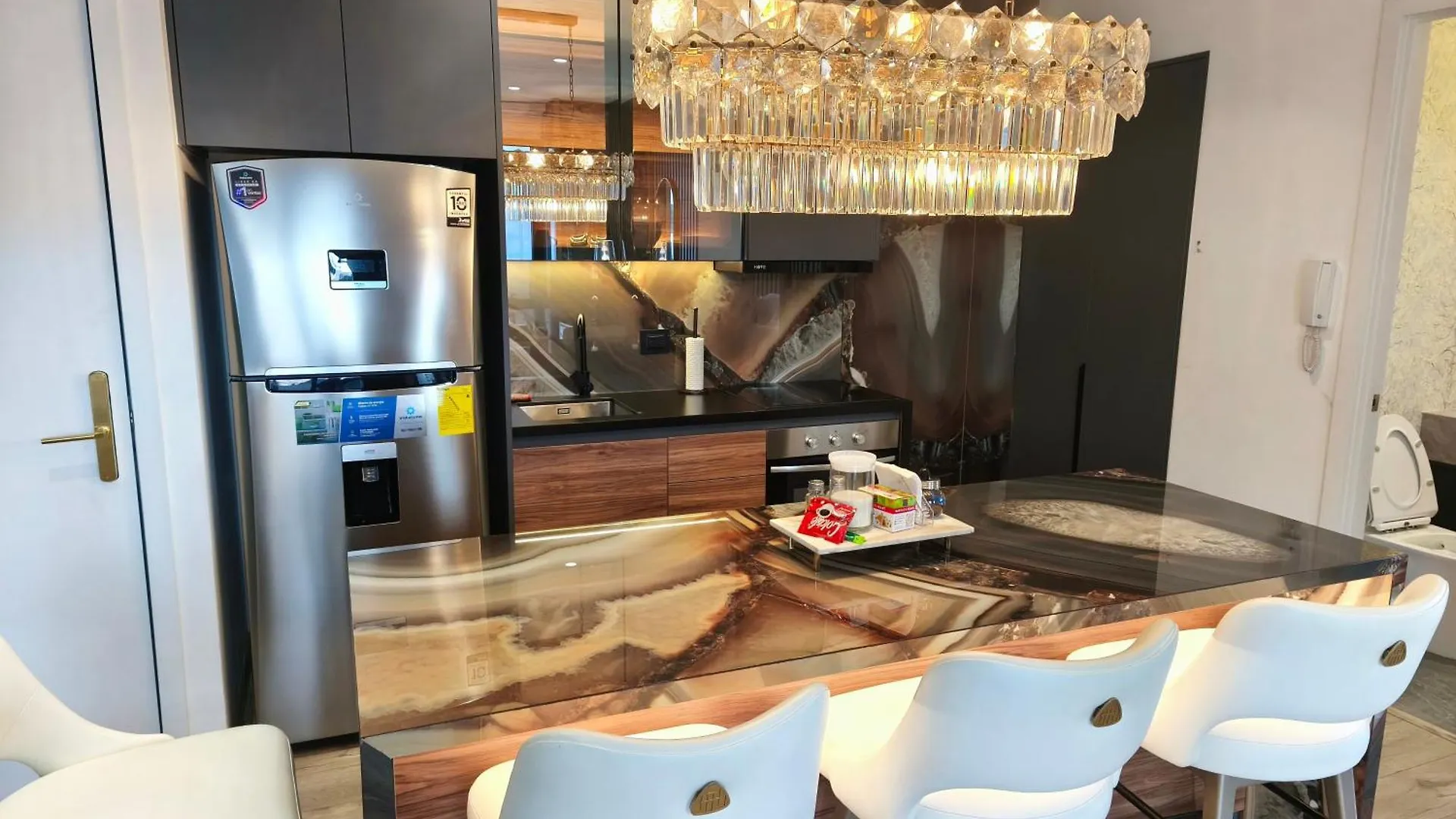 كويتو Suites & Apartments Coliving Ecuador Luxury Xoe